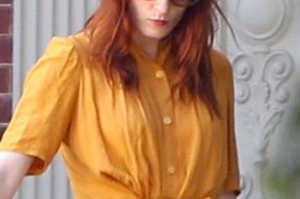 Florence Welch w  weselnej kreacji (FOTO)