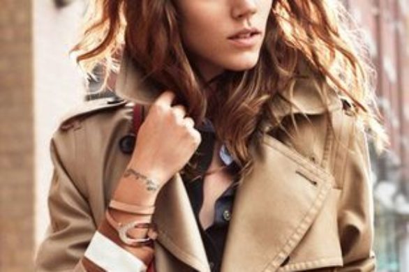 Freja Beha Erichsen w wiosenno-letniej kampanii Coach