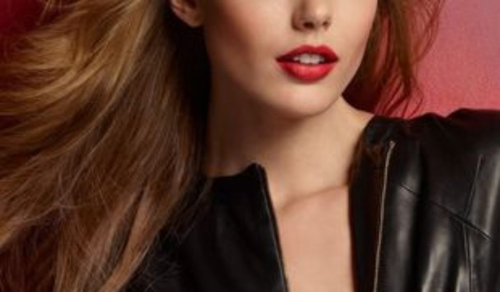 Frida Gustavsson nową twarzą Maybelline New York