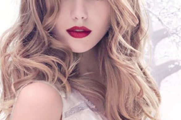 Frida Gustavsson w kampanii nowego zapachu Niny Ricci