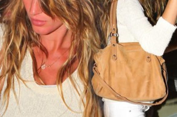 Ciężarna Gisele Bundchen przesadziła z opalaniem (FOTO)