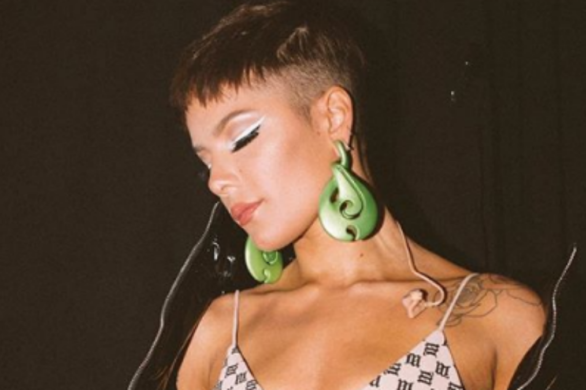 Halsey też uwielbia trend na pastelowe włosy. Nie zgadniesz jaki odcień wybrała!