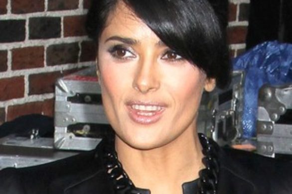 Salma Hayek cała w czerni