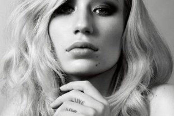 Iggy Azalea: Zrobiłam sobie większe piersi! (FOTO+VIDEO)