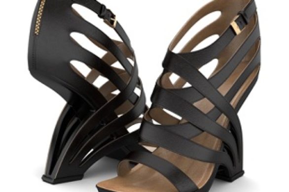 Iskender Asanaliev – futurystyczne buty