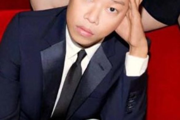 Jason Wu jako model we własnej kampanii