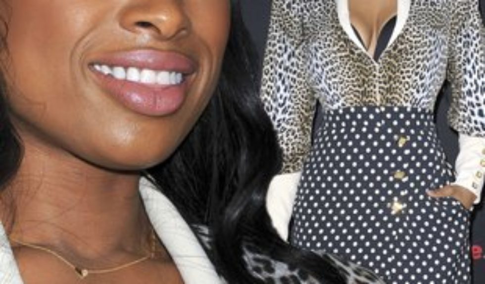 Jennifer Hudson odważnie miesza wzory (FOTO) Jennifer Hudson odważnie miesza wzory (FOTO)