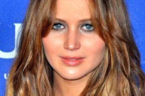 Jennifer Lawrence w kombinezonie od Stelli McCartney