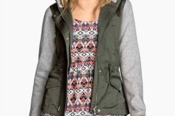 Przejściowe kurtki na jesień – przegląd sieciówek (FOTO)