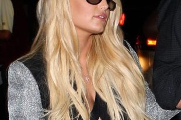 Jessica Simpson na randce bez makijażu