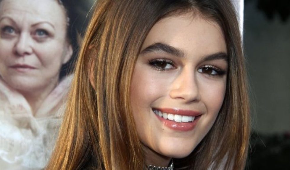 Kaia Gerber, córka Cindy Crawford, na czerwonym dywanie! (FOTO) Kaia Gerber, córka Cindy Crawford, na czerwonym dywanie! (FOTO)