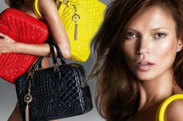 Kate Moss naga w kampanii Versace