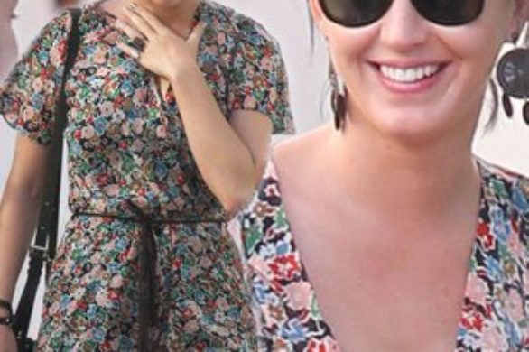 Katy Perry w kwiecistym kombinezonie