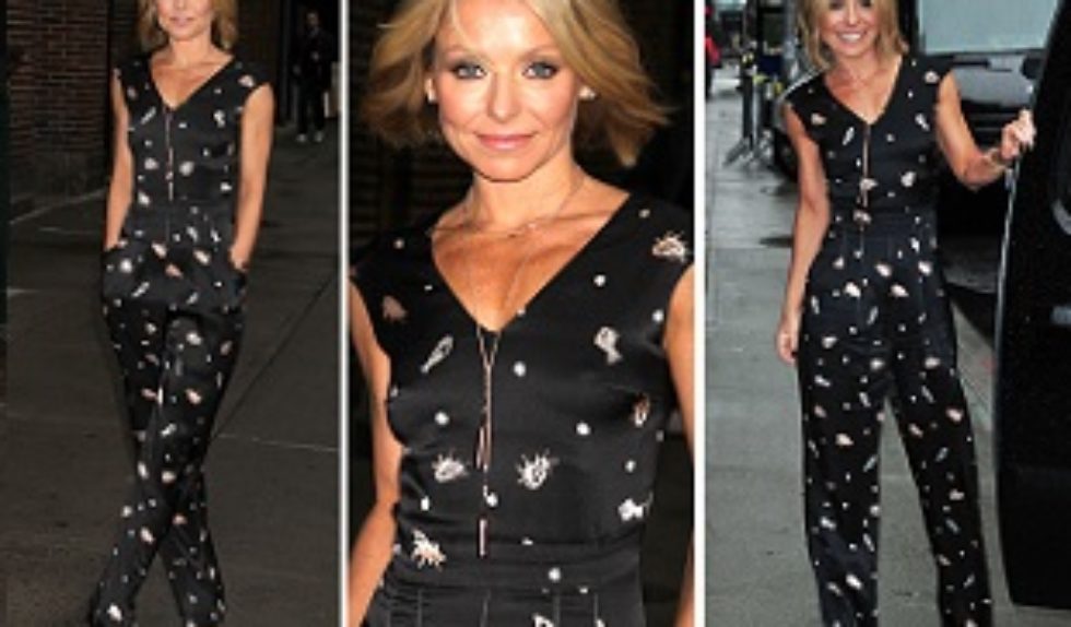 Kelly Ripa w modnym kombinezonie Kelly Ripa w modnym kombinezonie