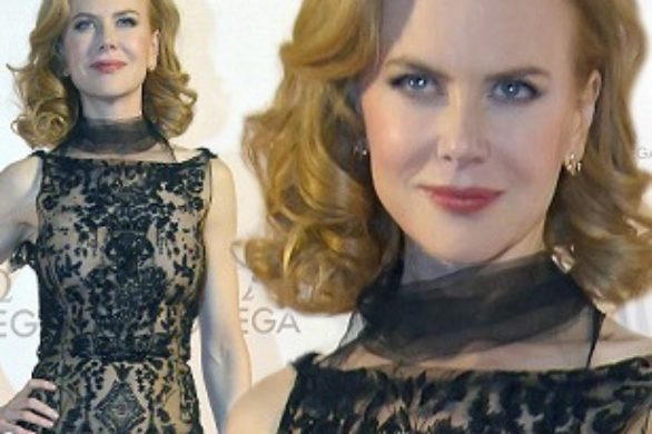 Nicole Kidman w granatowej sukni
