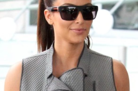 Kim Kardashian w dwóch stylizacjach