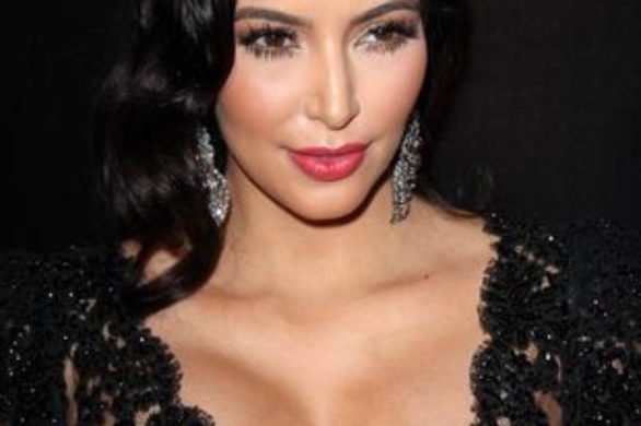 Sekret brzoskwiniowej cery Kim Kardashian?