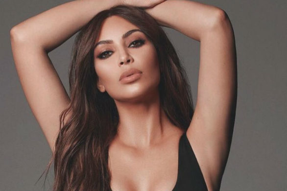 Kim Kardashian wypuszcza na rynek nową, wakacyjną linię perfum! Są urocze!