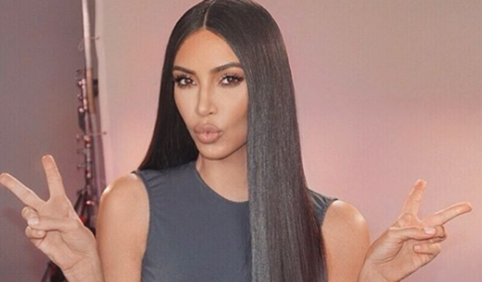 Kim Kardashian w grzywce. Fani są zachwyceni spektakularną zmianą! Kim Kardashian w grzywce. Fani są zachwyceni spektakularną zmianą!