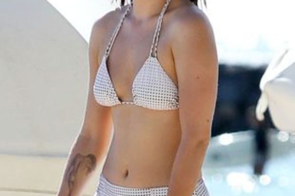 Czyje to babcine bikini? (FOTO)