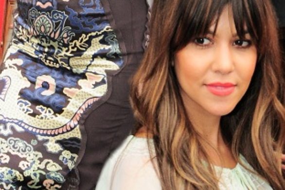 Kourtney Kardashian w kolorowej spódnicy