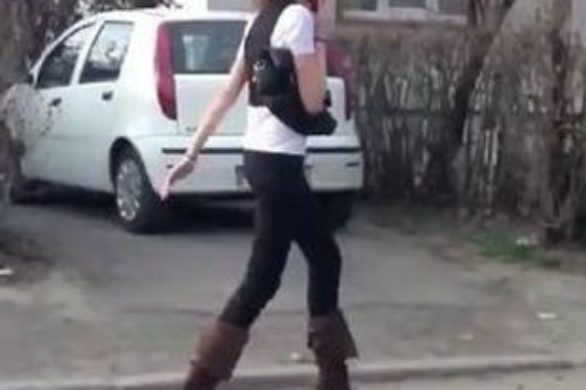 Tak się wygląda kiedy nie umie się chodzić w szpilkach…