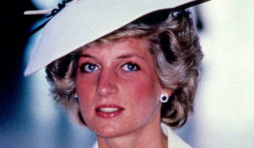 Oto 8 zasad piękna, których przestrzegała księżna Diana. Dbała o to każdego dnia Oto 8 zasad piękna, których przestrzegała księżna Diana. Dbała o to każdego dnia