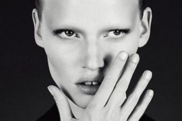 Lara Stone dla Calvina Kleina