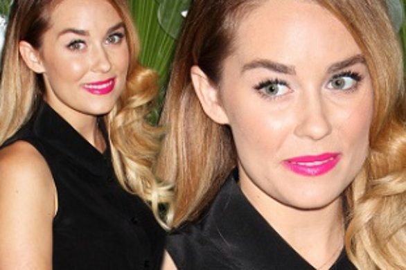 Lauren Conrad w czarnej spódnicy Paper Crown