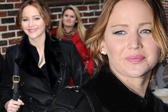 Jennifer Lawrence w czarnym płaszczu