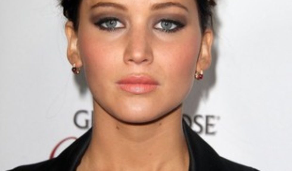 Jennifer Lawrence w płaszczu Christiana Diora