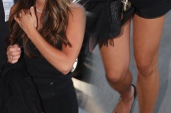 Lea Michele odważnie pokazuje nogi (FOTO)