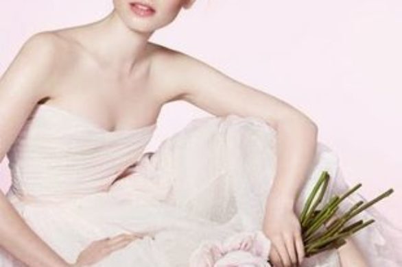 Lilly Collins w wiosennej kampanii Lancôme (FOTO)