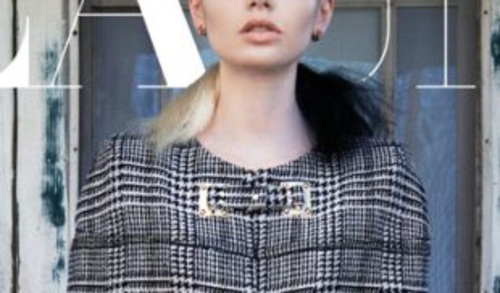 Okładkowy makijaż Lily Collins (FOTO)