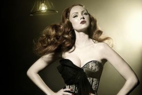 Lily Cole w kreacjach Diora dla Elle France