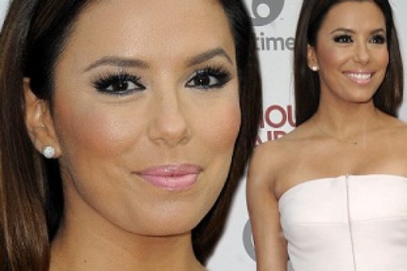 Eva Longoria w białym kombinezonie