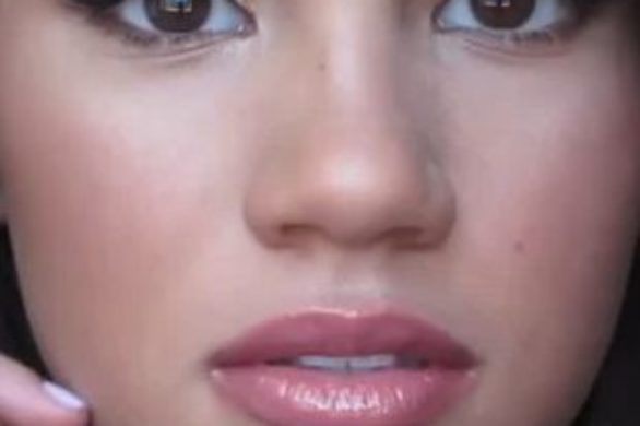 Jaki makijaż na pierwszą randkę? (VIDEO)