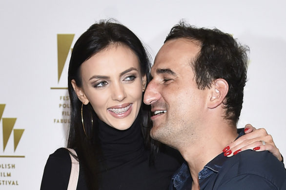 Marcela Leszczak pojawiła się na premierze filmu swojego partnera w białej sukni
