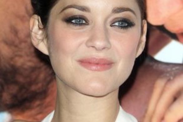 Marion Cotillard na okładce W Magazine (FOTO)