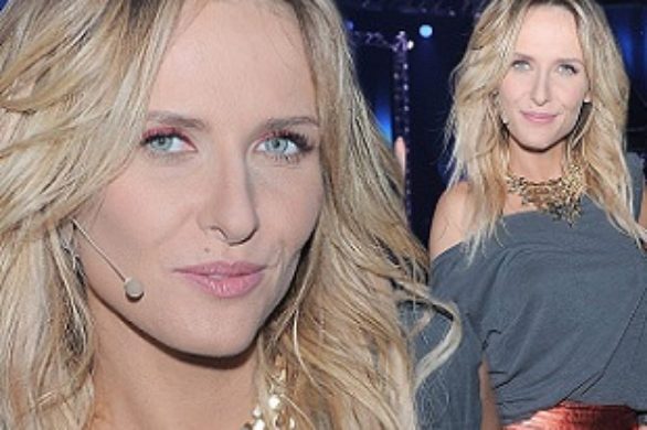 Patrycja Markowska w błyszczącej spódnicy Przybylskiego