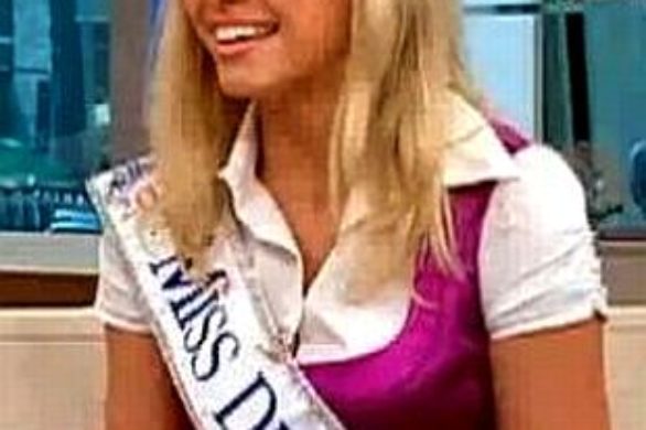 Kayla Martell – piękność w peruce