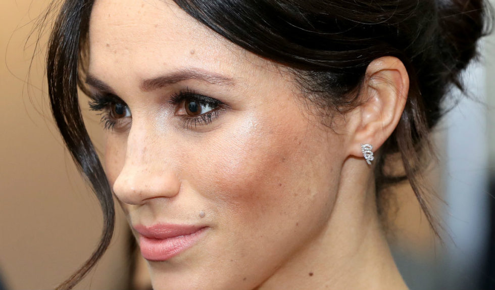 Meghan Markle w mocnym makijażu zalicza pierwszą wpadkę! Znowu złamała zasady? Meghan Markle w mocnym makijażu zalicza pierwszą wpadkę! Znowu złamała zasady?