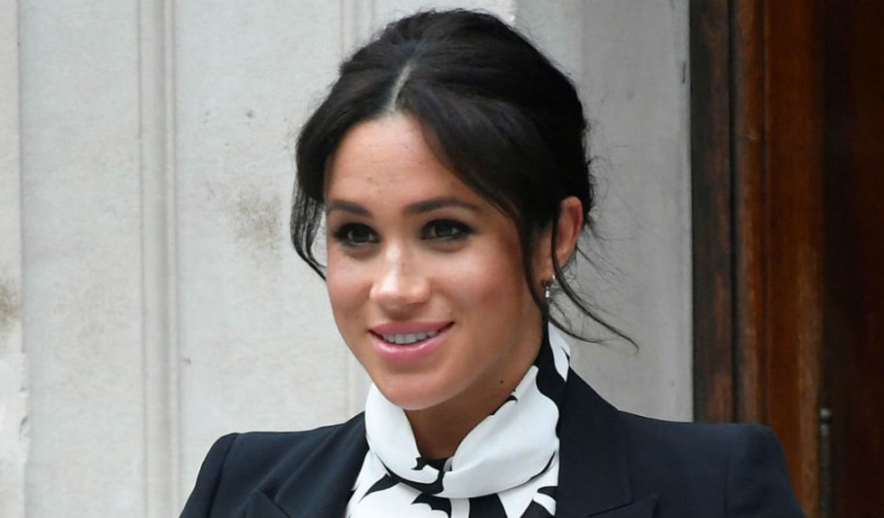 Sztuczka makijażowa Meghan, której nikt nie zauważył. Księżna stosuje ją od lat! Sztuczka makijażowa Meghan, której nikt nie zauważył. Księżna stosuje ją od lat!