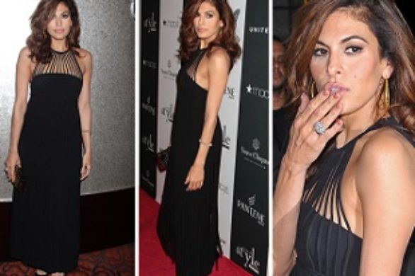 Eva Mendes w czarnej sukience (FOTO)