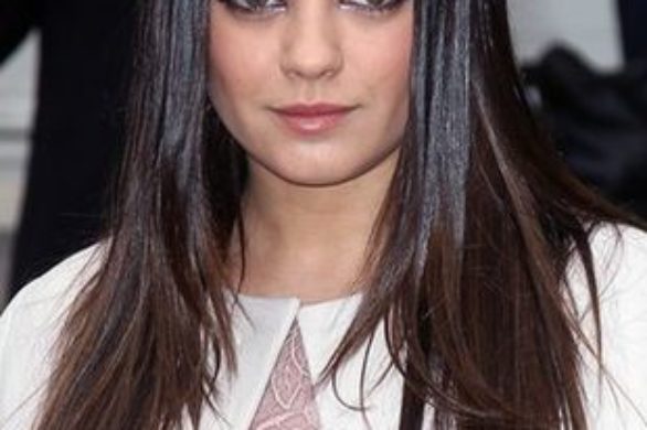 Mila Kunis w Harper’s Bazaar