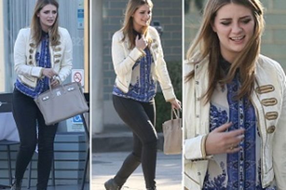 Mischa Barton w białej marynarce z torebką Birkin