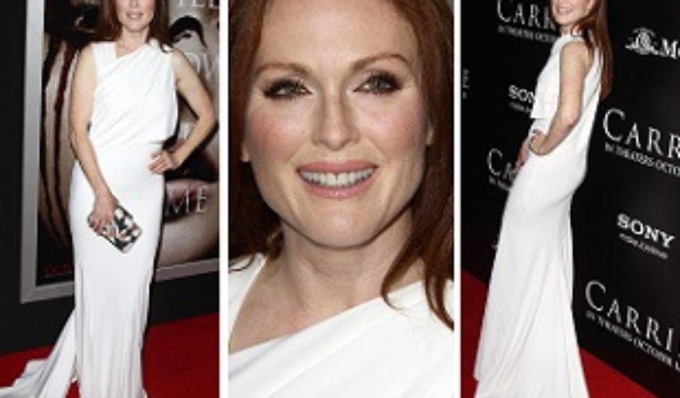 Julianne Moore w białej sukni Givenchy Julianne Moore w białej sukni Givenchy