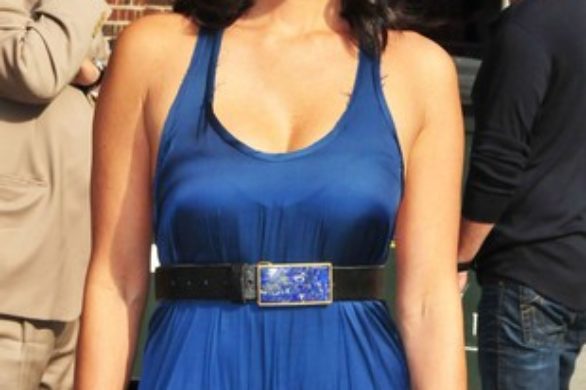 Olivia Munn w dwóch stylizacjach