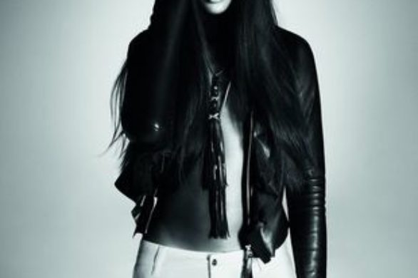 Naomi Campbell w kampanii marki Pinko (FOTO+VIDEO)