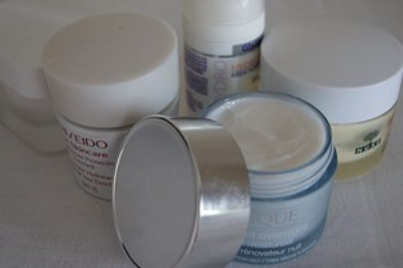 Jak odpowiednio nawilżać skórę?